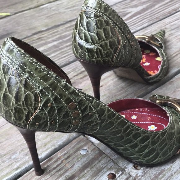 Super sexy alligator print pointy toe pump - Picture 7 of 7